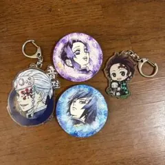 鬼滅の刃 アクリルキーホルダー、バッチ