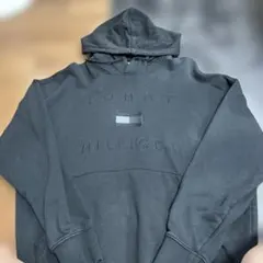 TOMMY HILFIGER 黒 パーカー S/P
