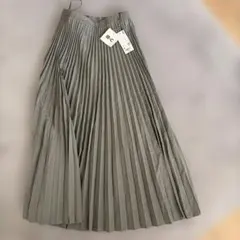UNIQLO;C プリーツロングスカート