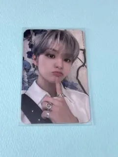 TREASURE 京セラ　当選　トレカ　ジフン