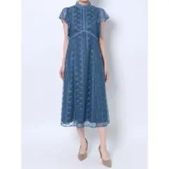 ブルーレースロングドレス　ラグナムーン