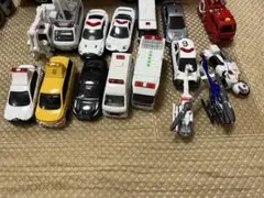 トミカ ミニカーセット 16台