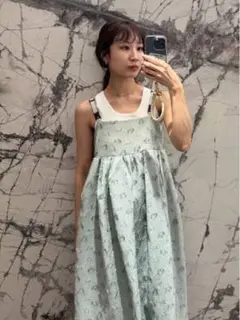 emmi ジャガードワークワンピース
