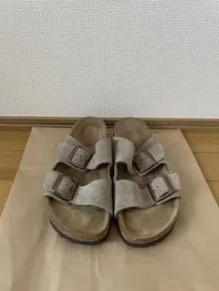 Item thumbnail for item 94654424-553e-4f11-8f32-15e2cfbe759e