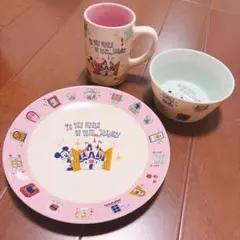 海外ディズニー限定 フィグメント食器セット - メルカリ