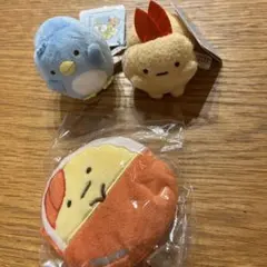 すみっコぐらし　えびふらいのしっぽ　ぺんぎん　ばんざいゴムひも付きマスコット