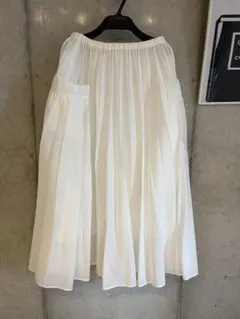 UNITED ARROWS ホワイトフレアスカート