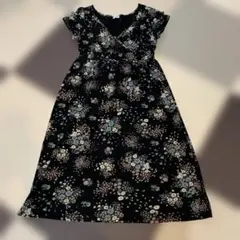 DO!FAMILY⭐︎花柄が可愛いワンピース 黒 M ドゥファミリーのサムネイル