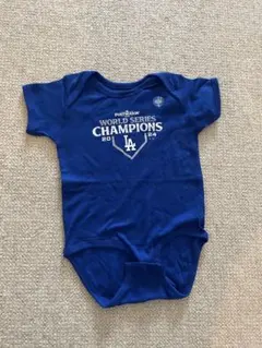 OUTER 2024年ワールドシリーズチャンピオン ベビー用ボディスーツ 24M