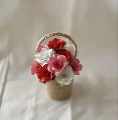 Item thumbnail for item d5001454-55e5-4c62-9e46-189011503d64