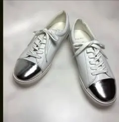 美品⭐︎【GINZA kanematsu AQUA BELL】スニーカー23.5のサムネイル