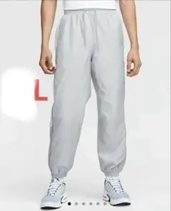 ナイキNIKE スポーツウェア パンツ　ジップ付き　ライトグレー　新品