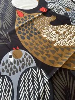 marimekko/マリメッコ ketunmarja 生地 大判 はぎれ