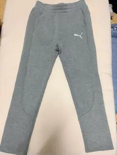 PUMA ジャージパンツ