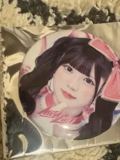 MEGALiFE 缶バッジ　真守みゅう