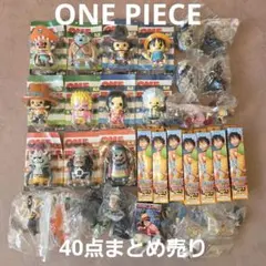 ワンピース　フィギュア　ポスター　他 42点セット まとめ売り