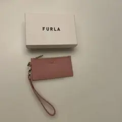 FURLA ピンク レザー カードケース ストラップ付　フラグメントケース