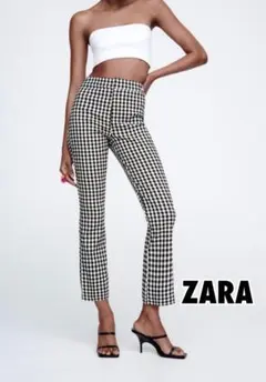 ZARA ザラ 黒白ギンガムチェック ミニフレアパンツ