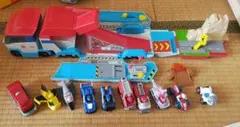 パウパトロール　パウパトローラー ダイキャストビークル セット