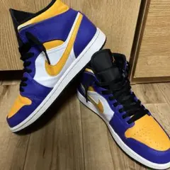 Nike Air Jordan 1 Mid 