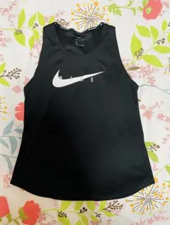 Nike トレーニング タンクトップ