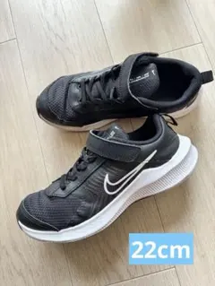 Nike ブラック スニーカー ベルクロ