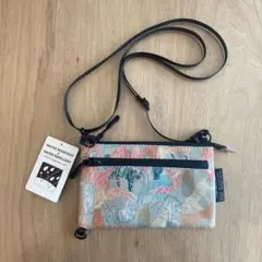 KiU サコッシュ ショルダーバッグのサムネイル
