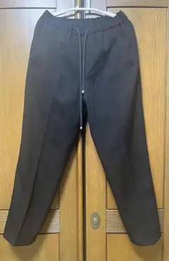 黒 パンツ ウエストゴム　総裏 サイドポケット　サイズ40 fredy emue