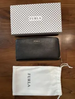FURLA ブラックレザー 長財布