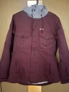 Oakley バーガンディ スノーボードウェア