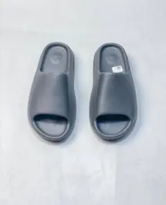 ホワイト ケーブルニット オーバーサイズセーター