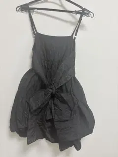 新品 CECILIE BAHNSEN AKIRA キャミソールトップス 黒 L - メルカリ