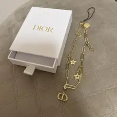Dior 星形チャーム付きアクセサリー