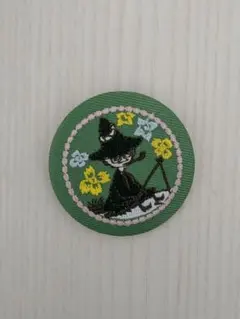 スナフキン　刺繍　缶バッジ