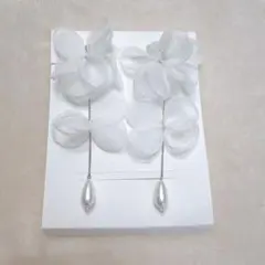 【即日発送】ブライダルイヤリング シフォン ホワイト シルバー パール 揺れる