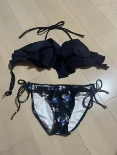 【一度使用 美品】EMODA セパレート水着 ビキニ フリル 花柄のサムネイル