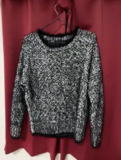 【bershka】モノグラムニットトップス　S