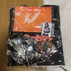 BABYMONSTER】フード付きタオル＜CHOOM TOUR＞ - メルカリ