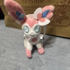 ポケモンfit ニンフィア ぬいぐるみ