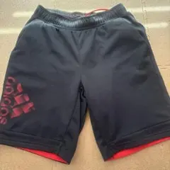 adidas ハーフパンツ 150サイズ 黒赤