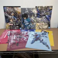 ガンダムシリーズ　キャラ　ガンプラ　クリアファイル　セット