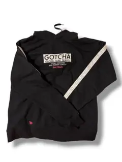 GOTCHA ガッチャ　プルオーバーパーカー　美品のサムネイル