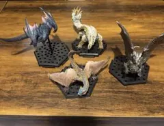 モンハンフィギュア 4体セット