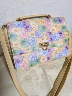 花柄ショルダーバッグのサムネイル