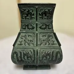 青銅製彫刻模様壺型装飾品　花瓶　花生　花入　花器　アンティーク
