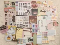 平成レトロ　メモ帳　ファンシー雑貨　絵の具　カラフルキッズ 平成レトロ メモ帳 ファンシー雑貨 絵の具 カラフルキッズ - メルカリ
