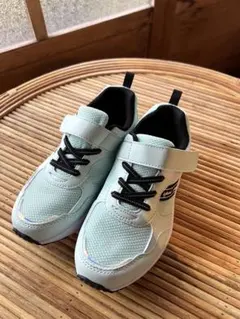 俊足　シュンソク　20.0 3E 広幅　女の子