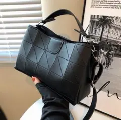 黒 ショルダーバッグ