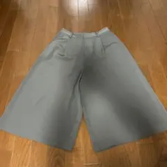 ユニクロ　ガウチョパンツ　ワイドパンツ　キュロットパンツ