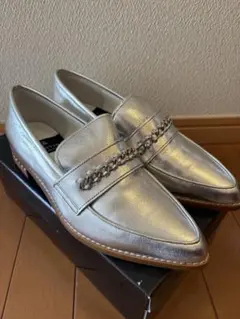 LANVIN COLLECTION シルバー チェーンローファーのサムネイル